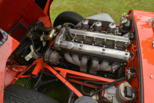 1968 Jaguar E-Type S2 Roadster Engine Bay 1