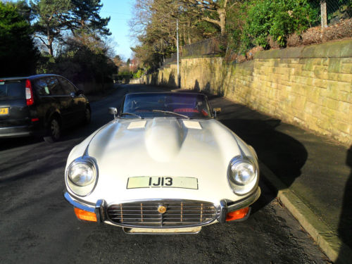 1973 jaguar 5.3 v12 roadster front