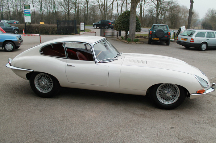 1963 Jaguar E-Type S1 FHC Right Side