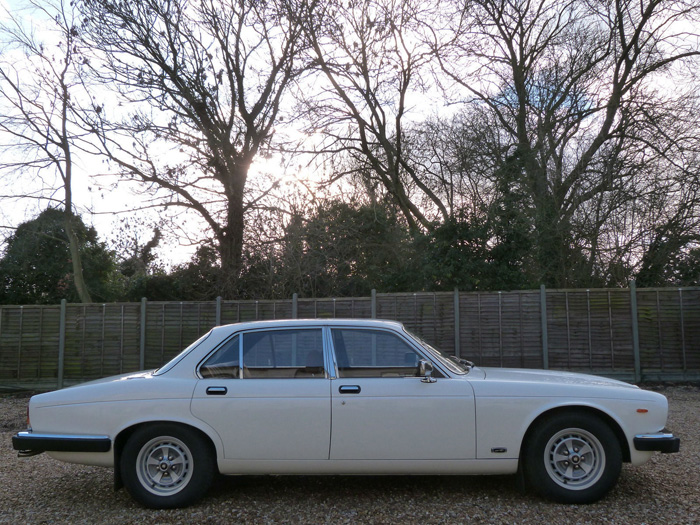 1983 Jaguar XJ6 3.4 5