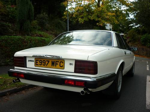 1987 jaguar xj6 white 3