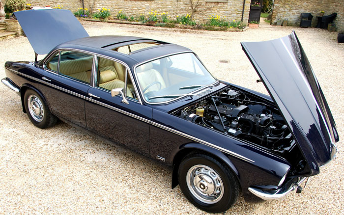 1976 Jaguar XJ6 Series 2 4.2 1