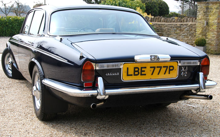 1976 Jaguar XJ6 Series 2 4.2 3