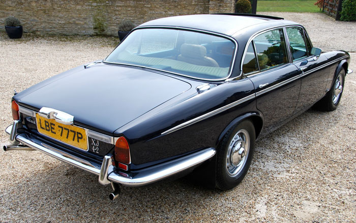 1976 Jaguar XJ6 Series 2 4.2 4