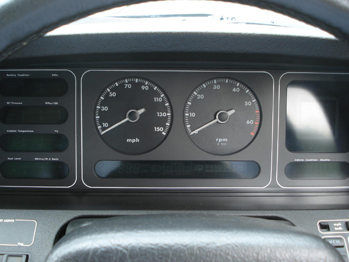 1986 Jaguar XJ6 2.9 Gauges