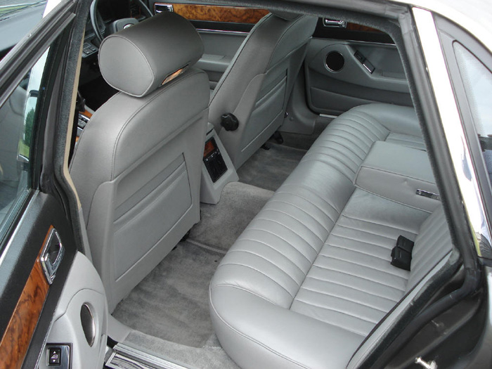1986 Jaguar XJ6 2.9 Rear Interior 1