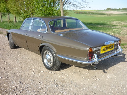 1973 Jaguar XJ6 Series II 4.2 2