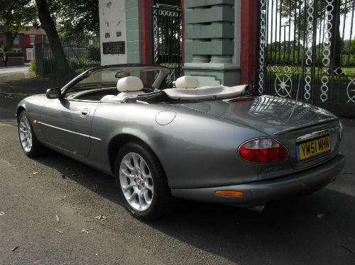 2002 jaguar xkr 4.0 supercharge automatic convertible grey 4