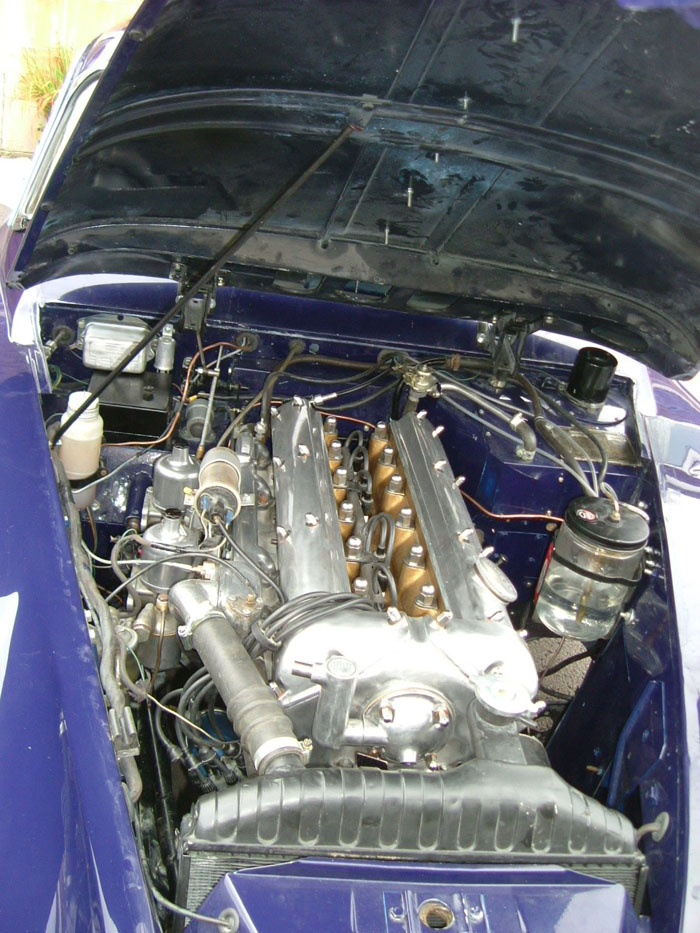 1959 Jaguar XK 150 FHC Engine Bay