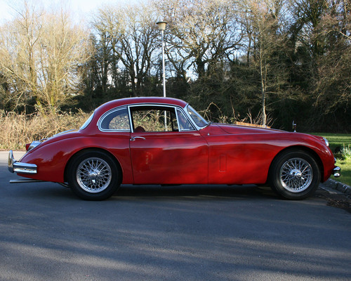 1958 Jaguar XK-150 SE FHC Side