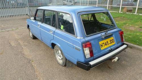 1991 classic lada riva 1500l estate 4