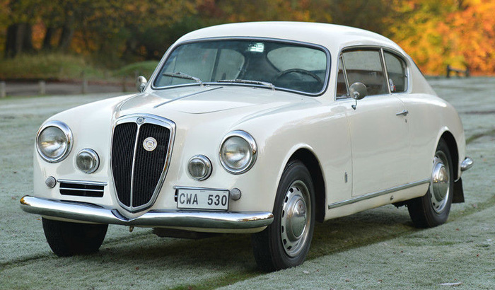 1957 Lancia Aurelia GT 2500 6th Series 4