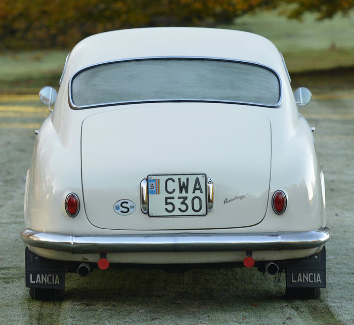 1957 Lancia Aurelia GT 2500 6th Series Back