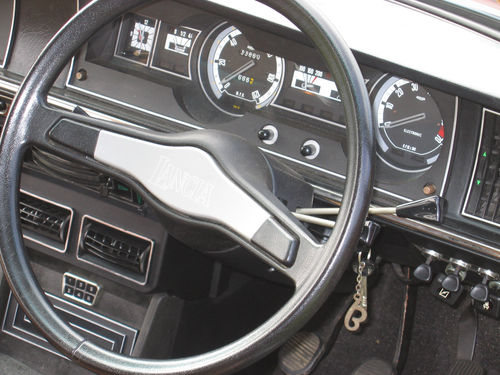 1973 Lancia Beta 1600 Dashboard Steering Wheel