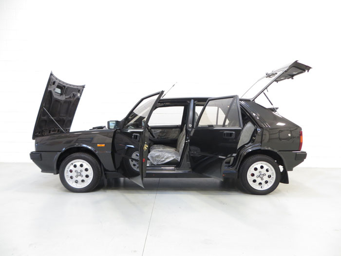 1990 Lancia Delta HF Turbo Left Side