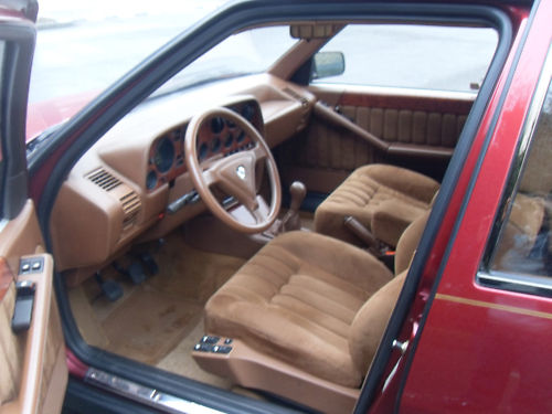 1989 lancia thema 8.32 interior 1