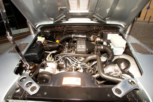 1989 landrover 90 4.2 v8 county auto custom show vehicle engine bay