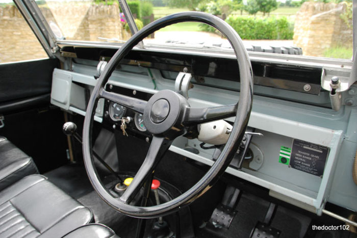 1971 late series 2a land rover swb truck cab dashboard