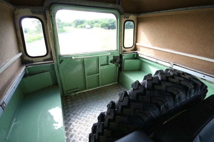 1981 Landrover Series 3 SWB Bed