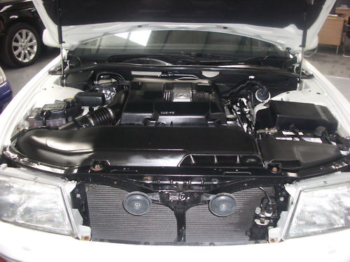 1996 lexus ls400 engine bay