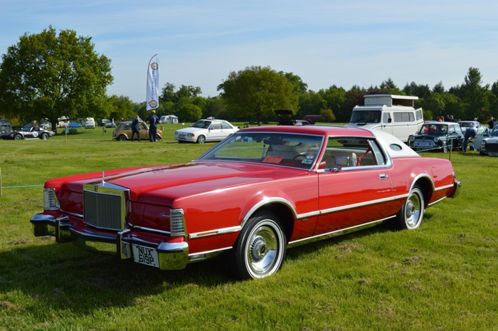 1976 Lincoln Mark 4 Lipstick Edition 2