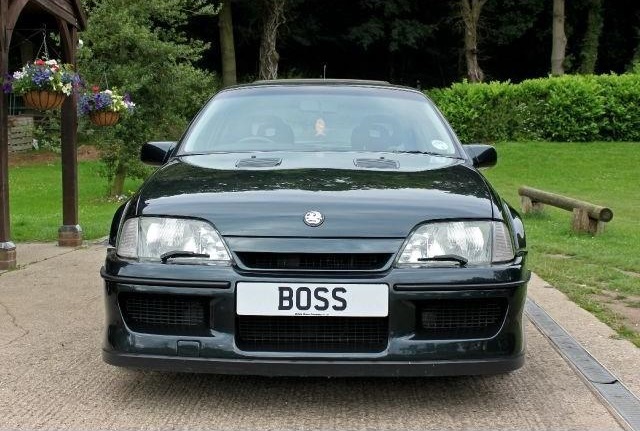 1993 Lotus Carlton Turbo Front