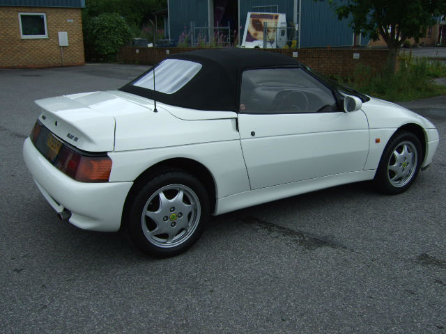 1990 Lotus Elan SE Turbo Convertible 4
