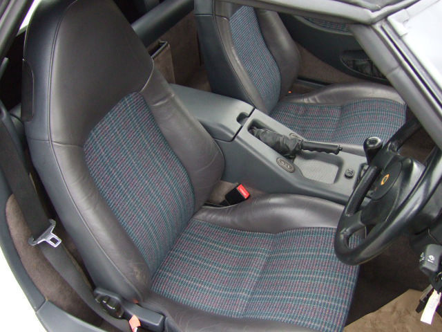 1990 Lotus Elan SE Turbo Convertible Front Seats