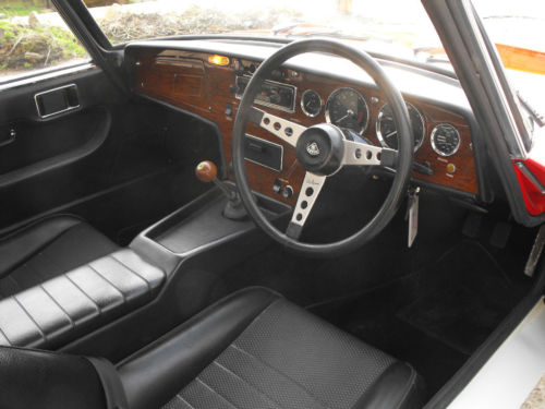 lotus elan fhc sprint red interior 1