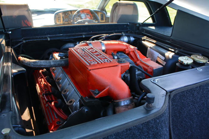 1990 lotus esprit turbo se engine bay