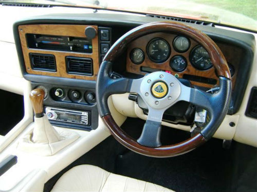 1987 lotus excel se 2.2 180bhp twin cam dashboard