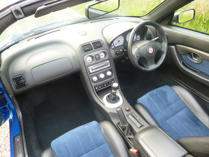 2003 MG TF 1.8 Convertible Interior