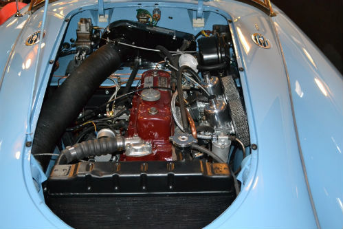 1959 mga engine bay 1