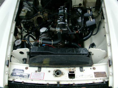 1979 MGB GT Engine Bay