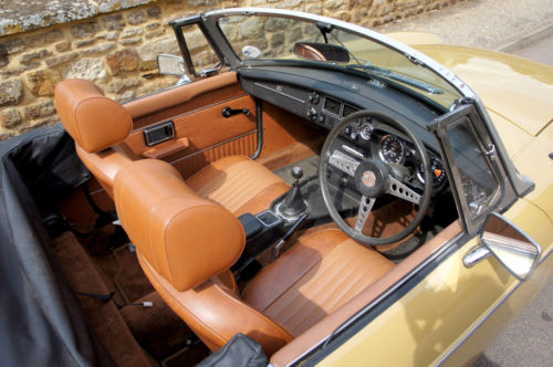 1972 MGB Roadster Interior