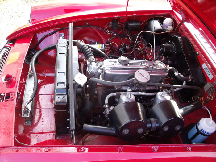 1967 mgb roadster mk1 engine bay