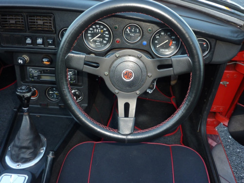 1978 mgb roadster dashboard