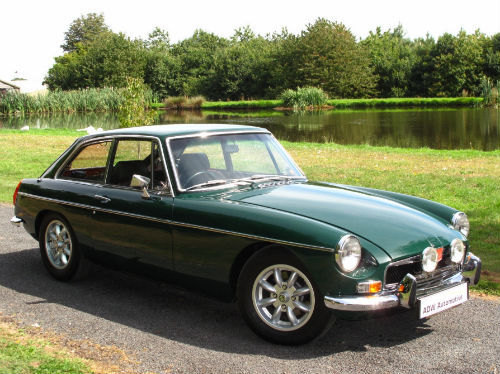 1972 mg b gt coupe british racing green 1