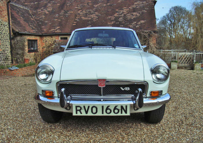 1974 mgb gt v8 factory car front