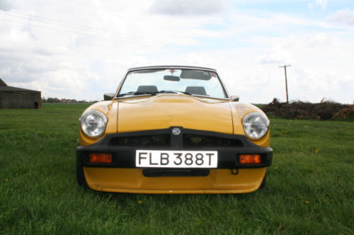 1979 mg b roadster 22 v8 by lenham 2