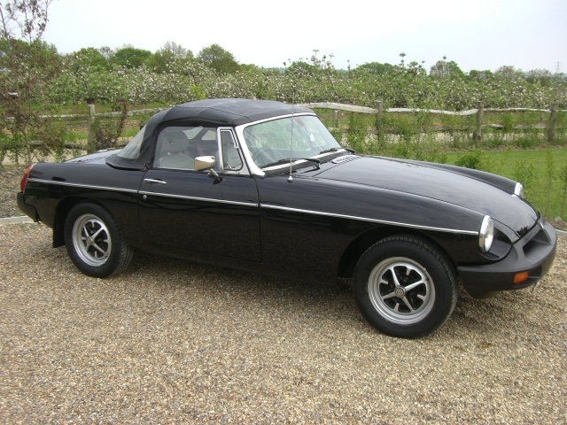 1976 mgb roadster 1.8l 3