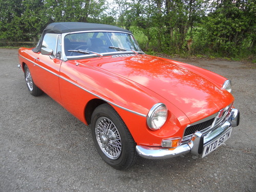 1974 MGB Roadster 2