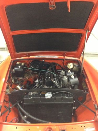 1974 MGB Roadster Engine Bay