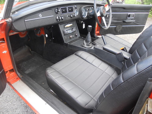1974 MGB Roadster Interior