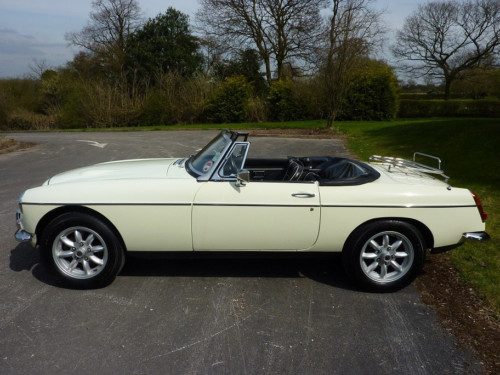 1969 mgc roadster 3