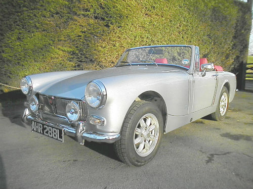 1972 mg midget in silver 1