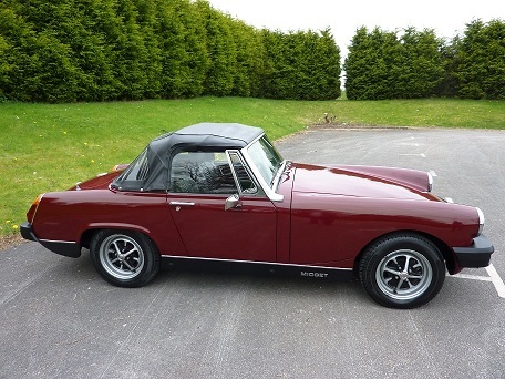 1977 mg midget damask red 3