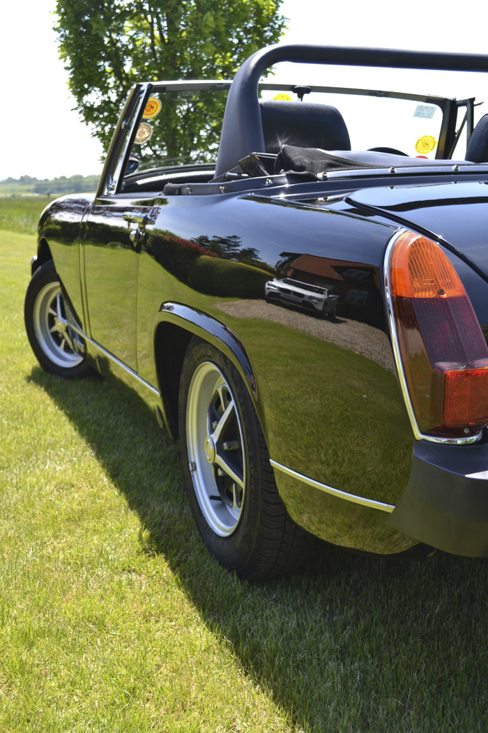 1979 MG Midget 1500 Side