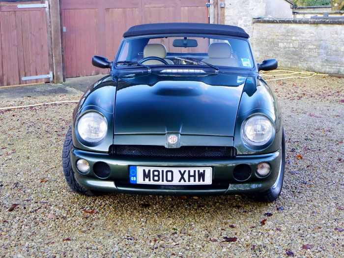 1995 mg rv8 front