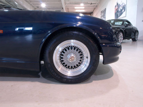 1994 mgr v8 wheel